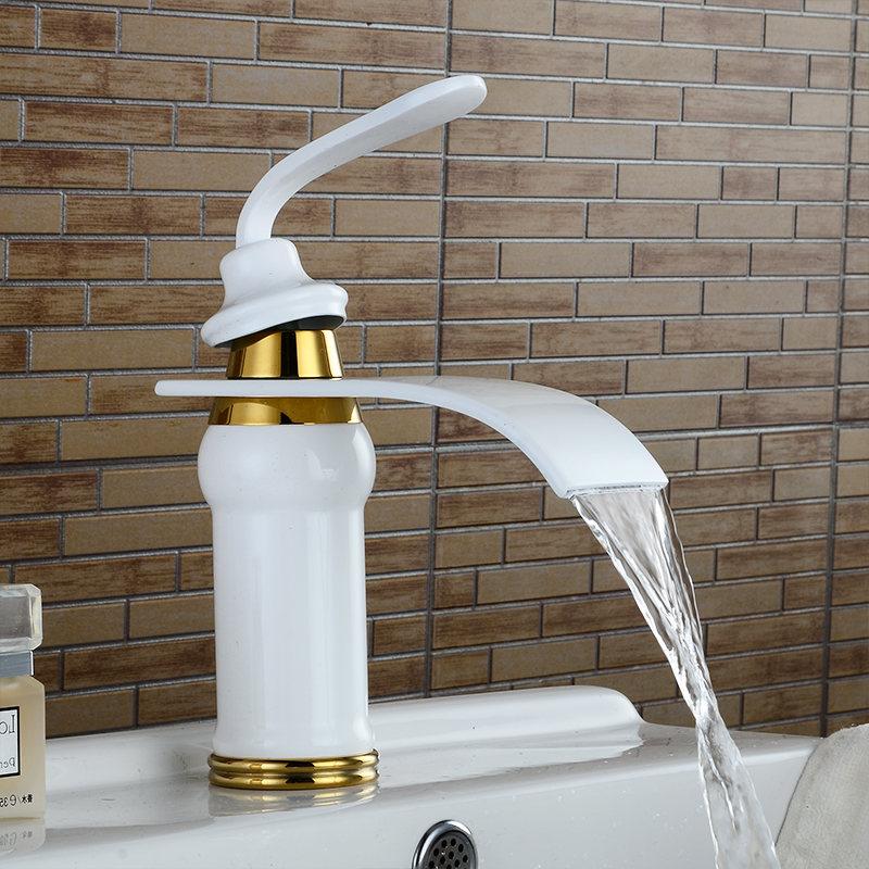 Ames - Vintage Messing-Wasserfallarmatur